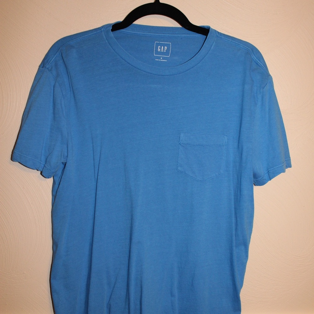 GAP Pocket Tee